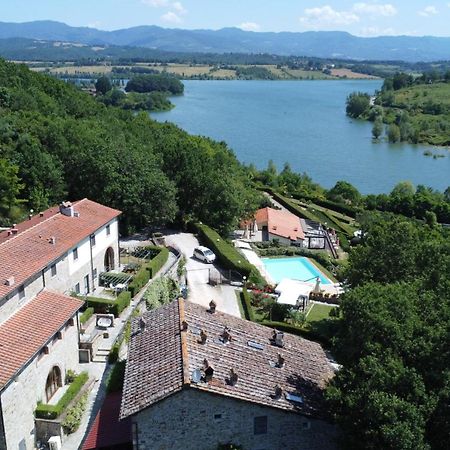 Casa Vacanze Borgo La Fratta 바르베리노 디 무겔로 외부 사진