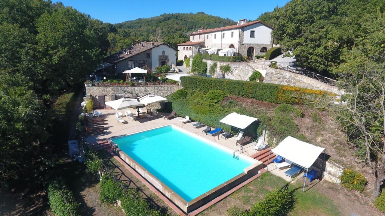 Casa Vacanze Borgo La Fratta 바르베리노 디 무겔로 외부 사진