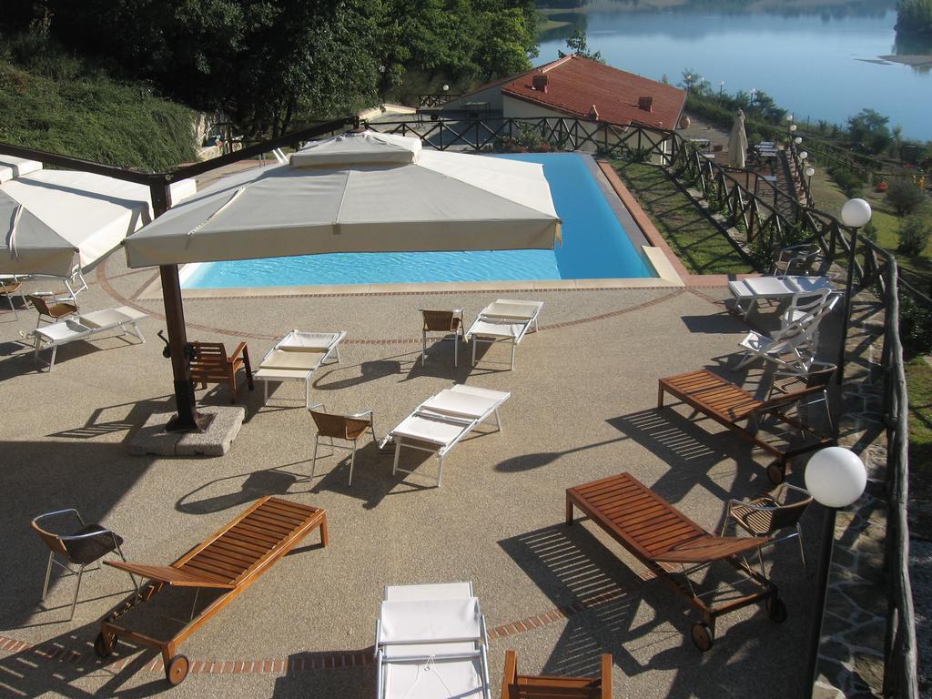 Casa Vacanze Borgo La Fratta 바르베리노 디 무겔로 외부 사진