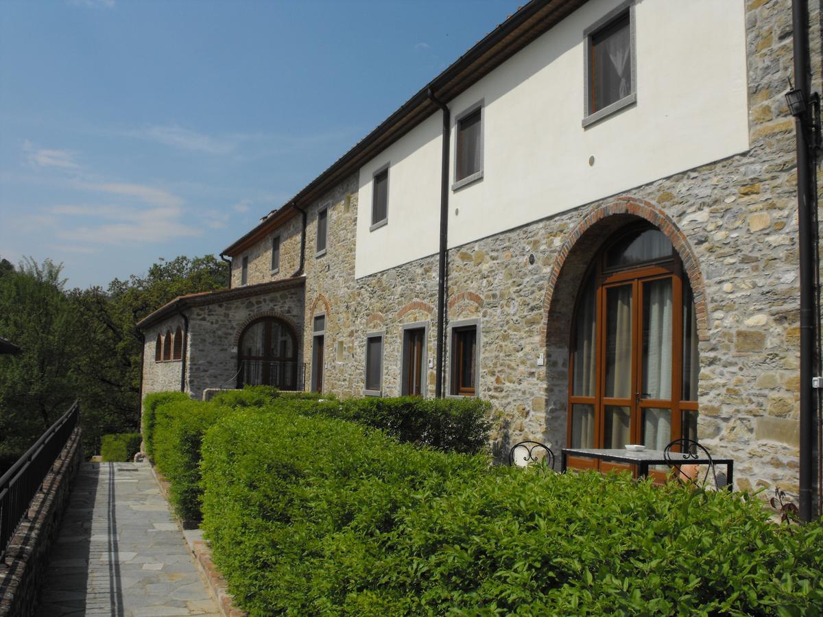Casa Vacanze Borgo La Fratta 바르베리노 디 무겔로 외부 사진