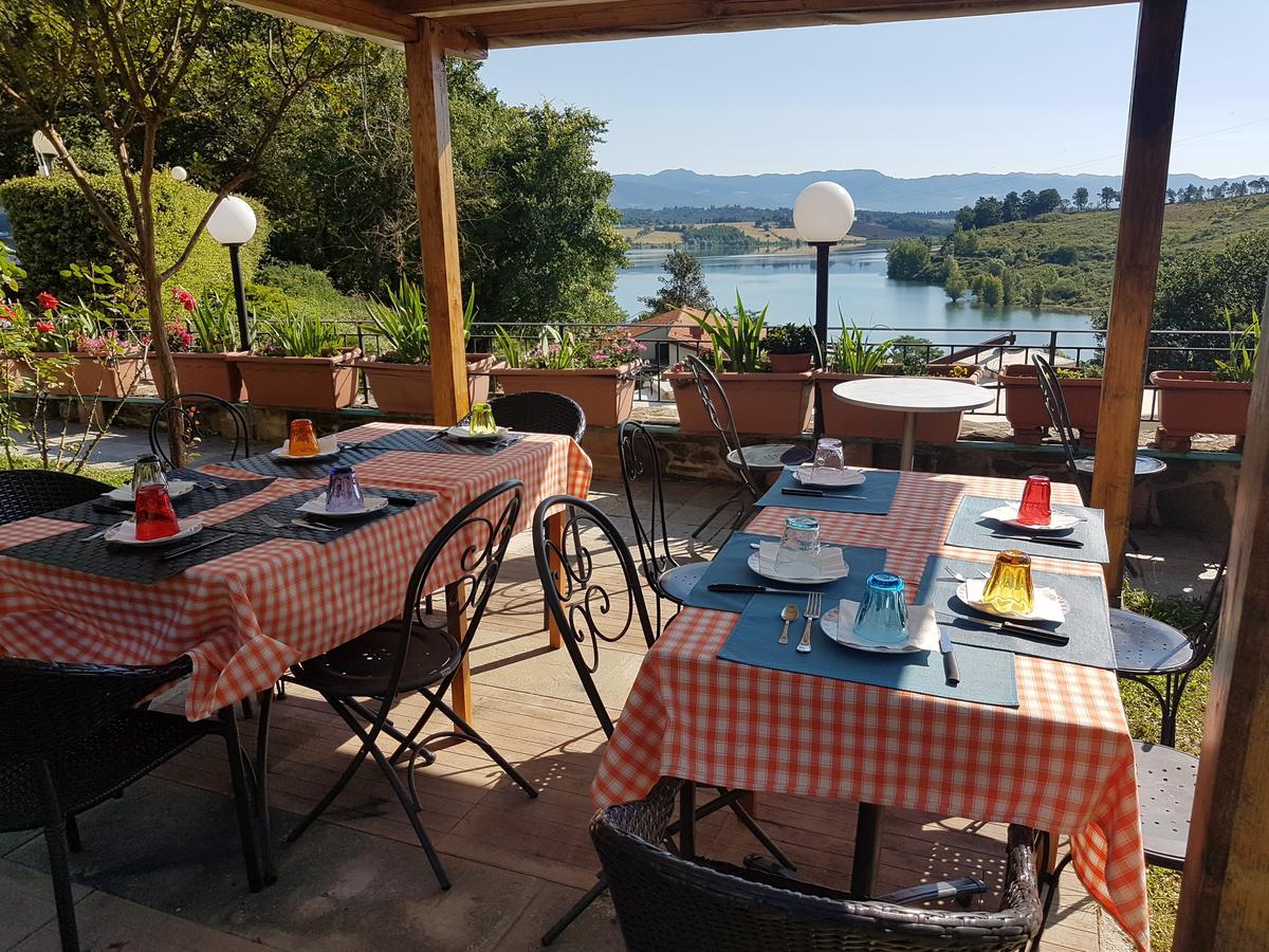 Casa Vacanze Borgo La Fratta 바르베리노 디 무겔로 외부 사진